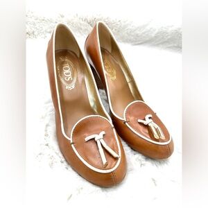 New‎ TOD’S Leather Pumps heels Brown leather tassel 39 US 9